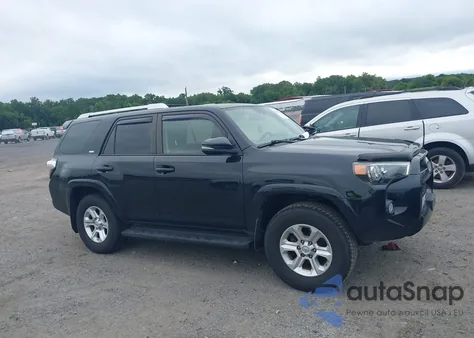 2018 Toyota 4Runner Sr5 Premium z USA, uszkodzony, nr VIN JTEBU5JR4J5506809